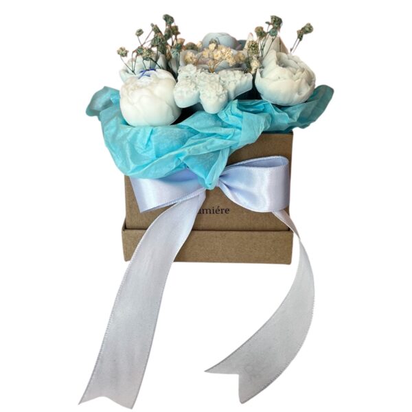 Γαλάζιο - Λευκό Μπουκέτο Από Κερί